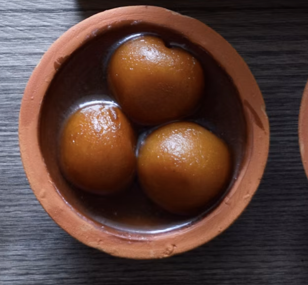 Gulab Jamun (2 pcs)
